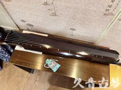 四平市●久音古琴  ●今日推荐  [高级演奏仲尼式]